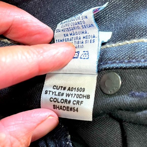 Hudson dark wash bootcut jeans, size 24 - Picture 8 of 11